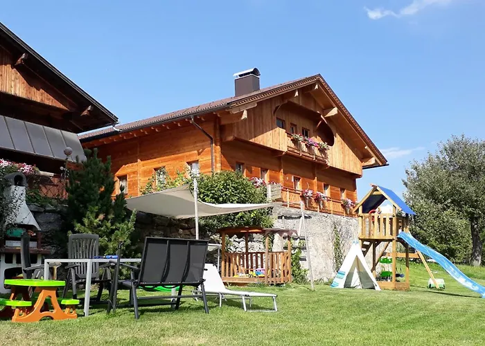 Brunnerhof Apartament Strassen