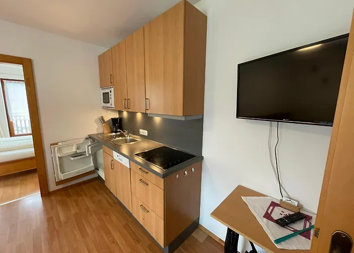 Brunnerhof Apartament Strassen